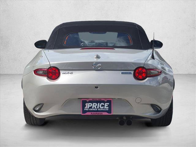 Used 2022 MAZDA MX-5 Miata Grand Touring w/ Weather Package RWD image 6