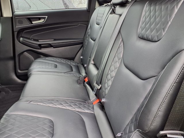 Certified 2024 Ford Edge Titanium w/ Equipment Group 301A image 9
