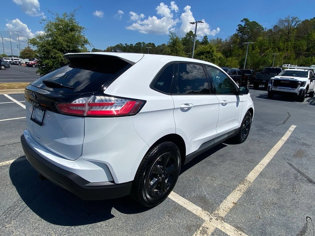 Certified 2021 Ford Edge SE FWD image 7