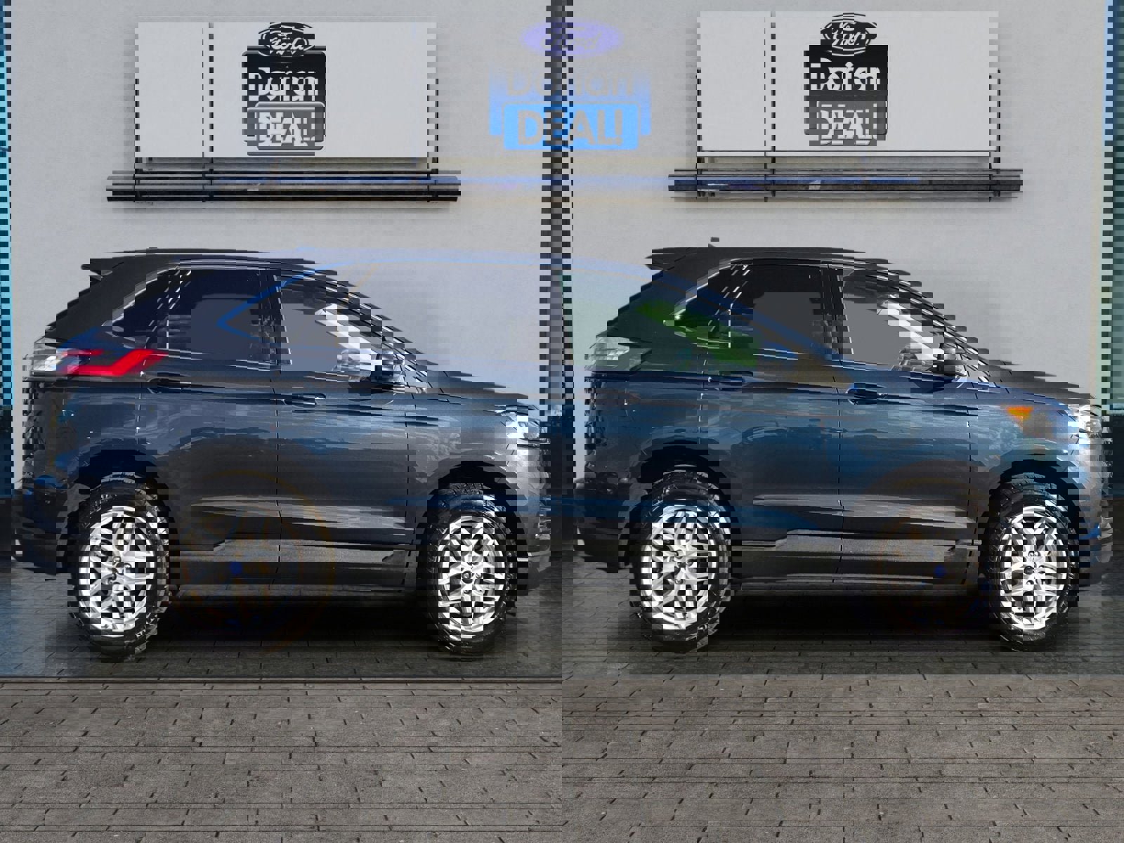 Certified 2022 Ford Edge SEL w/ Convenience Package image 6