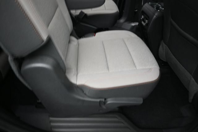 Used 2024 Chevrolet Traverse LT w/ Midnight/Sport Edition AWD/4WD image 25