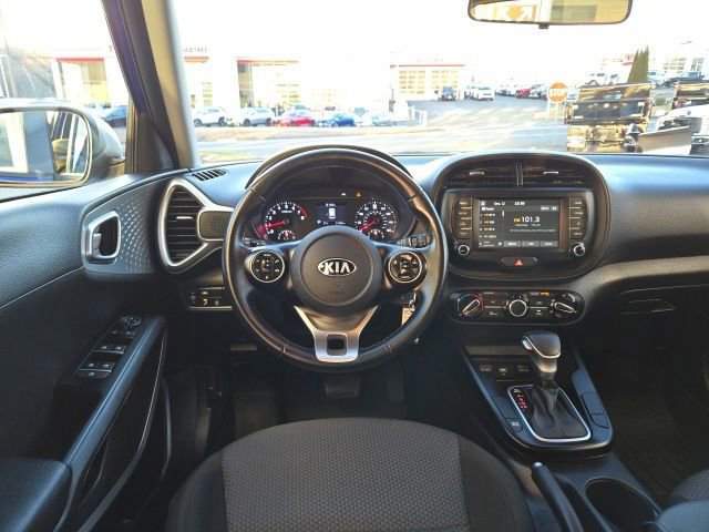 Used 2021 Kia Soul X-Line image 29