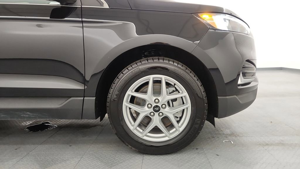 Certified 2024 Ford Edge SEL w/ Convenience Package AWD/4WD image 22