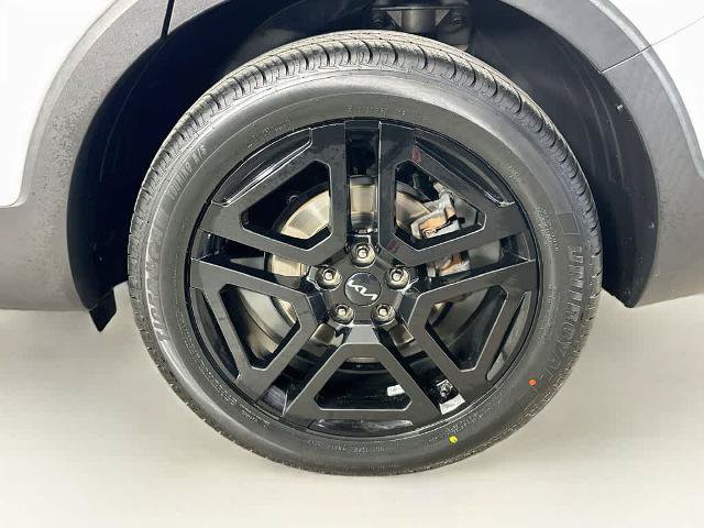 Used 2023 Kia Telluride EX X-Line AWD/4WD image 7