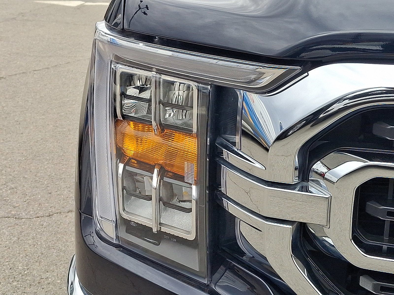 Certified 2022 Ford F150 XLT w/ Equipment Group 302A High image 9