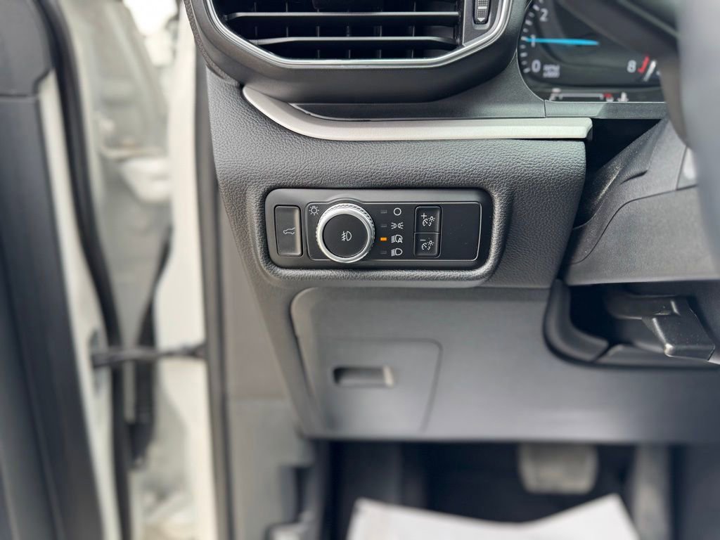 Certified 2023 Ford Explorer XLT w/ Equipment Group 202A image 14