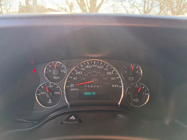 Used 2024 Chevrolet Express 2500 w/ Driver Convenience Package RWD image 10