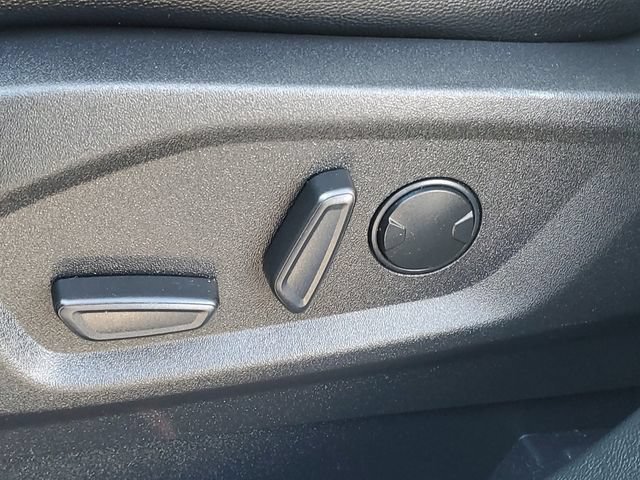 Certified 2024 Ford Edge Titanium AWD/4WD image 8