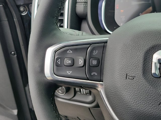 Used 2026 RAM 3500 Laramie AWD/4WD image 23