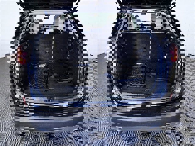 Certified 2019 Ford Edge Titanium w/ Equipment Group 301A image 10