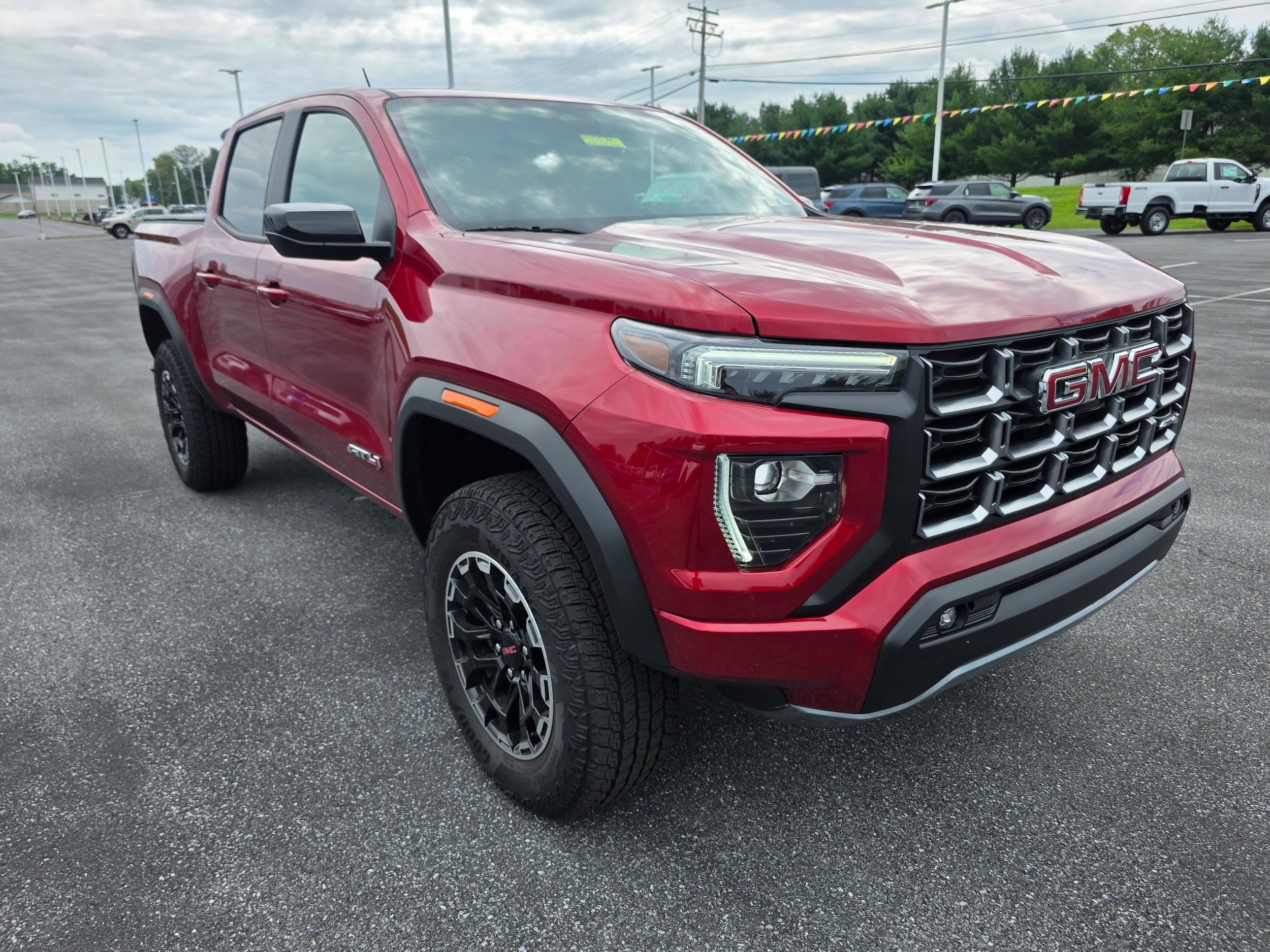 Used 2026 GMC Canyon AT4 AWD/4WD image 5