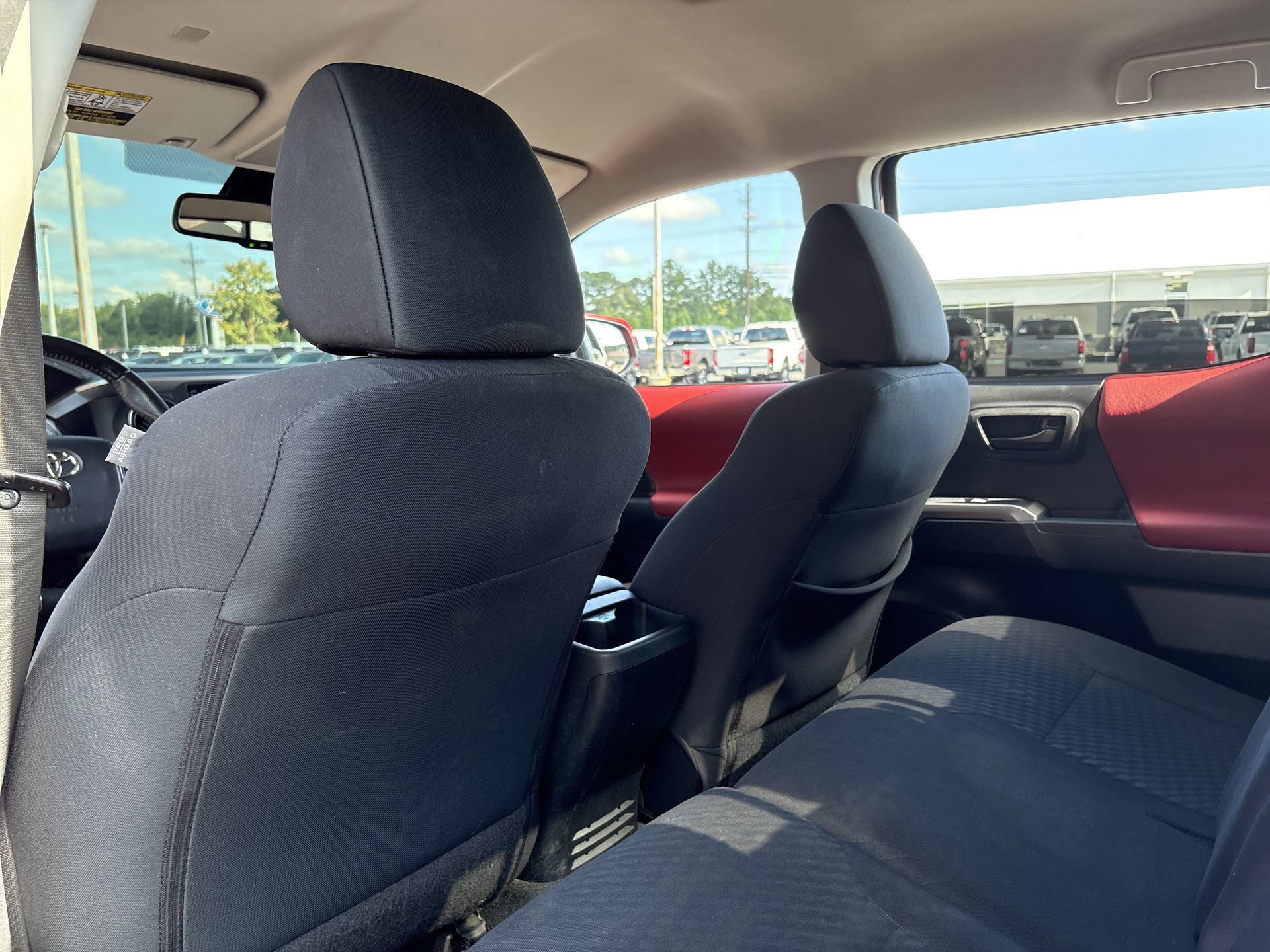 Used 2022 Toyota Tacoma SR5 w/ Technology Package RWD image 16