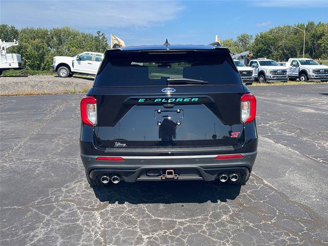Certified 2023 Ford Explorer ST w/ Equipment Group 401A AWD/4WD image 4