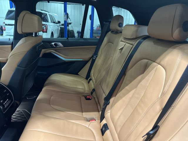 Used 2021 BMW X5 M50i w/ Executive Package AWD/4WD image 31