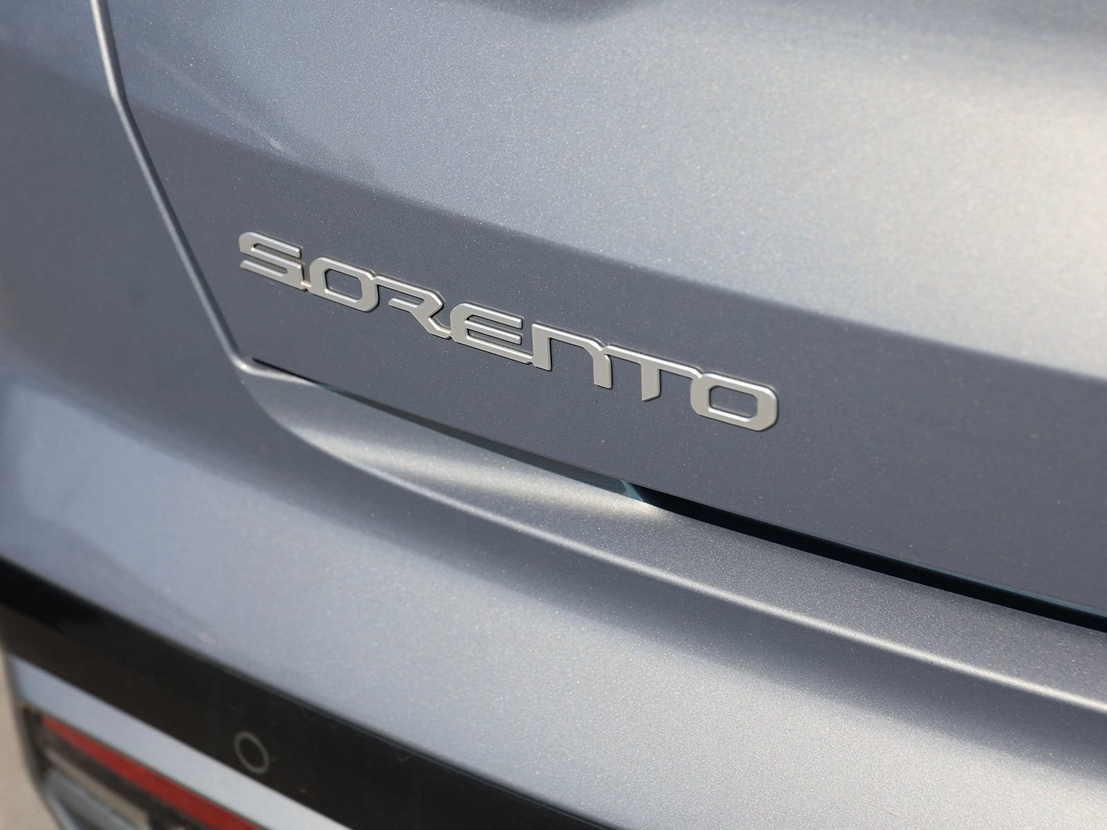 Used 2023 Kia Sorento S FWD image 9