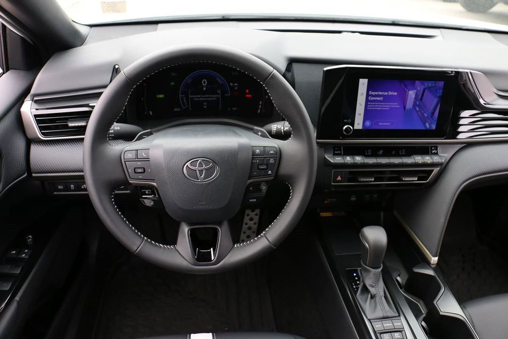 Used 2026 Toyota Camry XLE w/ Convenience Package image 22