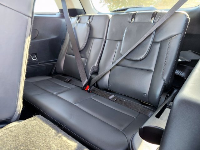 Certified 2025 Ford Explorer Active w/ Active Comfort Package AWD/4WD image 17