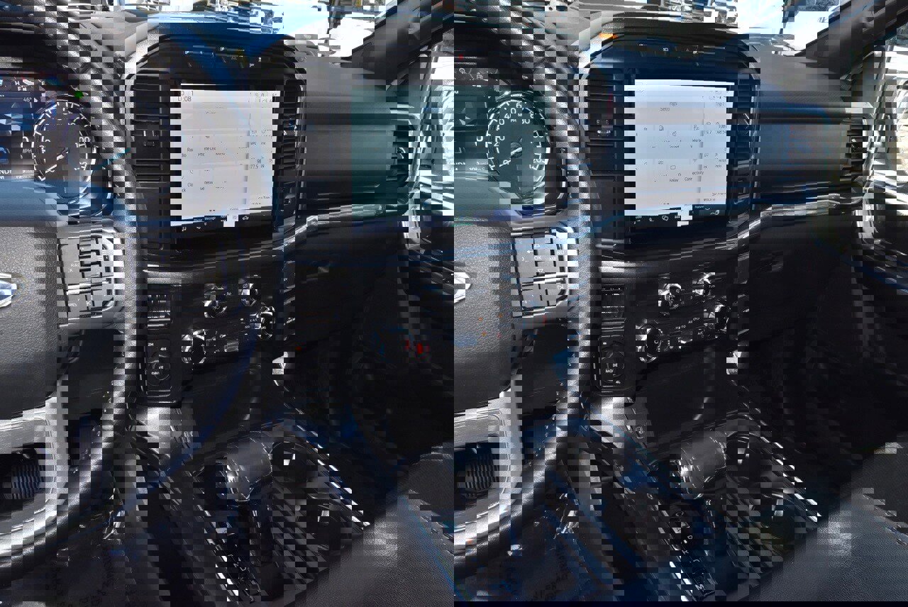 Certified 2022 Ford F150 XLT w/ Equipment Group 302A High image 26