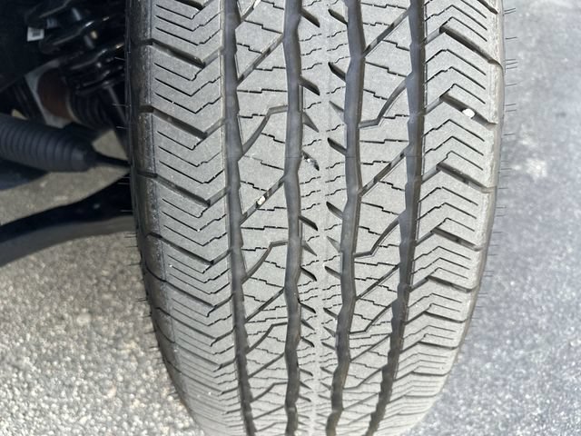 Certified 2025 Ford F150 Platinum w/ Equipment Group 702A High AWD/4WD image 11