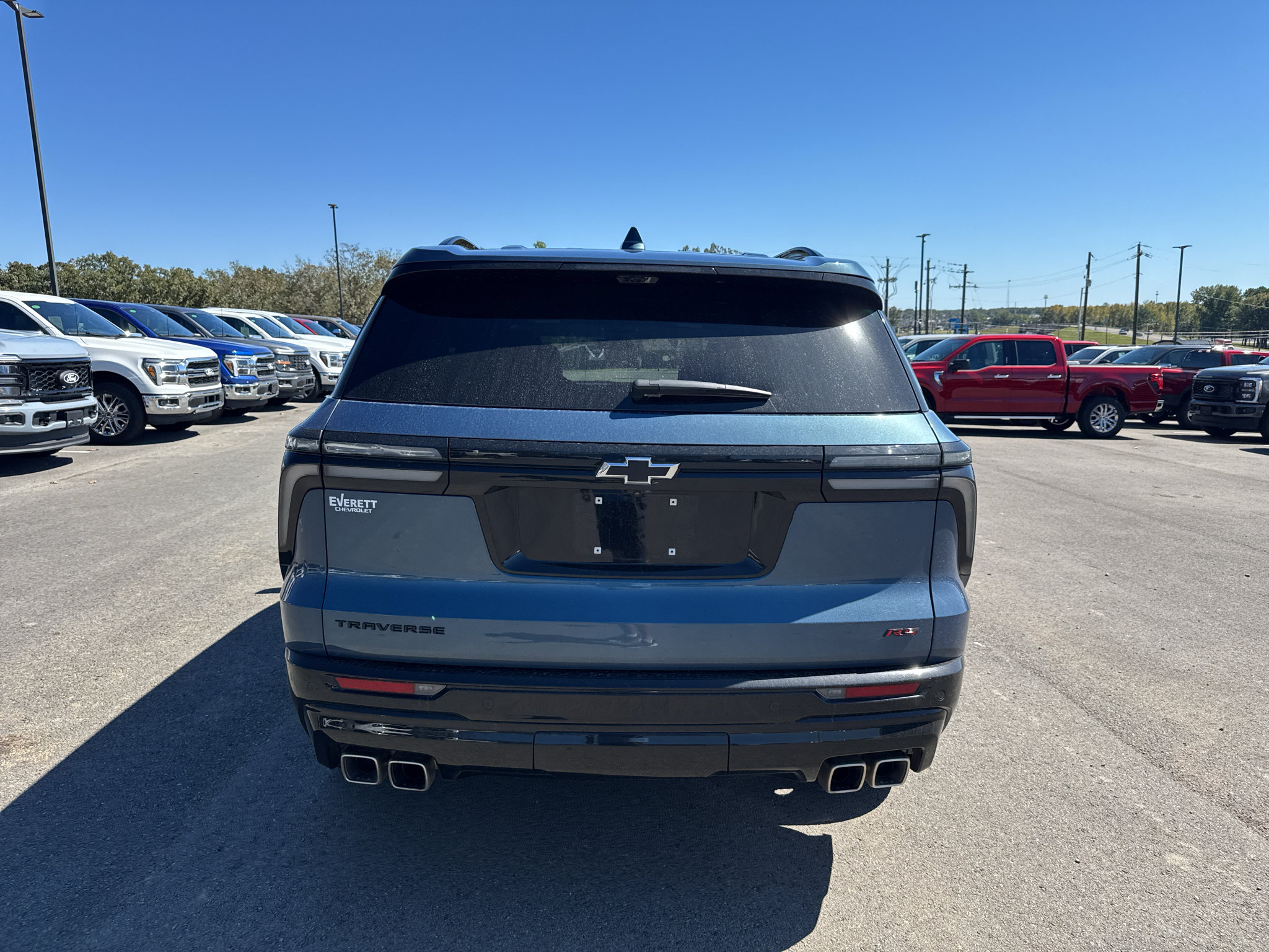 Used 2026 Chevrolet Traverse RS FWD image 7