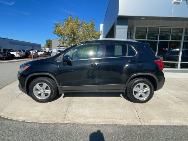 Used 2017 Chevrolet Trax LT AWD/4WD image 4