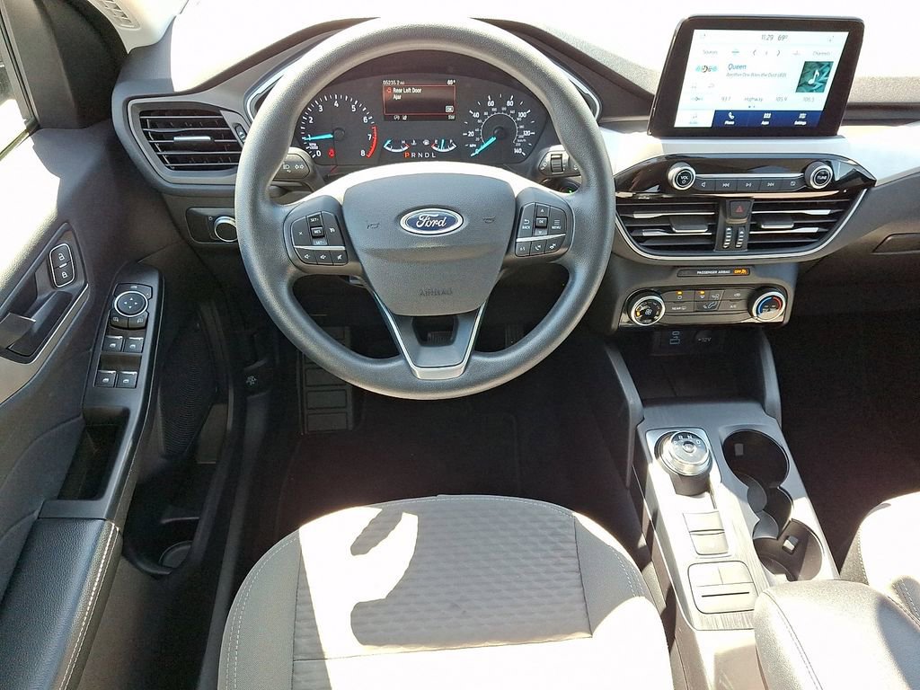 Certified 2022 Ford Escape SE AWD/4WD image 10