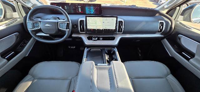 Certified 2025 Ford Expedition Max Active AWD/4WD image 11