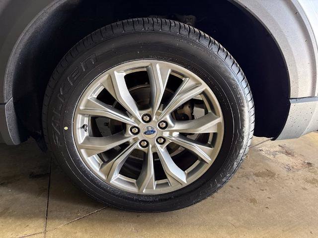 Certified 2023 Ford Explorer Limited w/ Equipment Group 301A AWD/4WD image 36