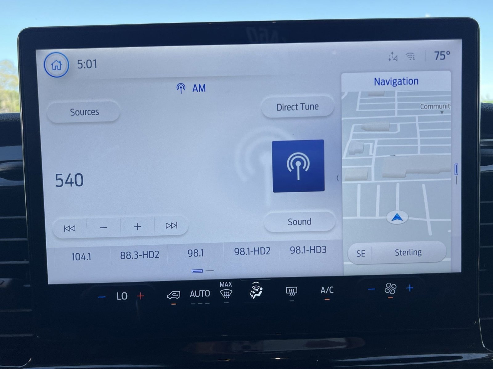 Certified 2025 Ford Transit 350 XLT RWD image 26