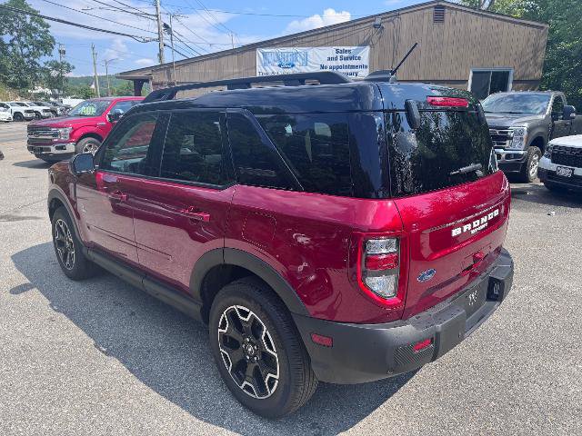 Certified 2025 Ford Bronco Sport Outer Banks w/ Outer Banks Tech Package+ AWD/4WD image 4