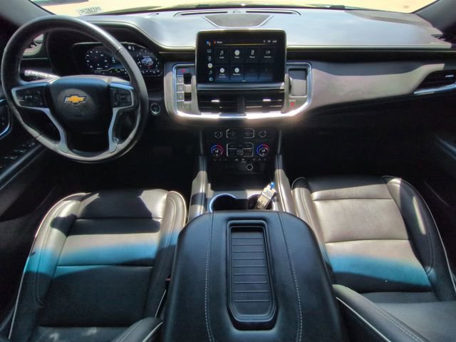 Used 2022 Chevrolet Suburban Premier RWD image 18