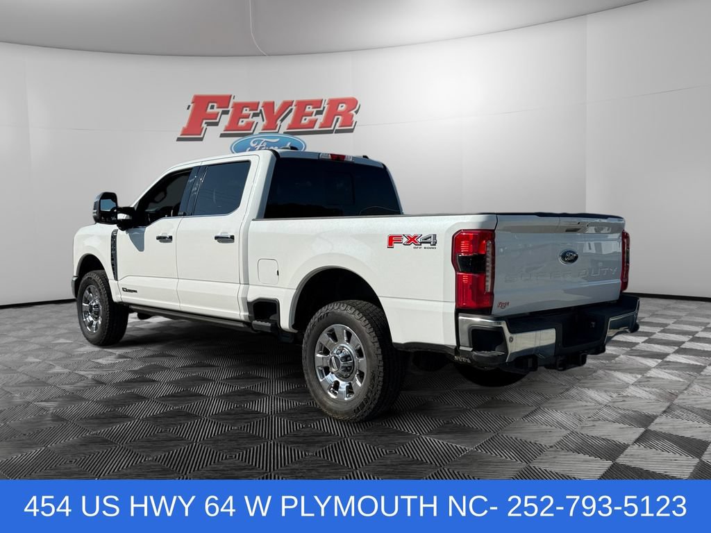 Certified 2025 Ford F350 Lariat w/ Lariat Ultimate Package AWD/4WD image 3