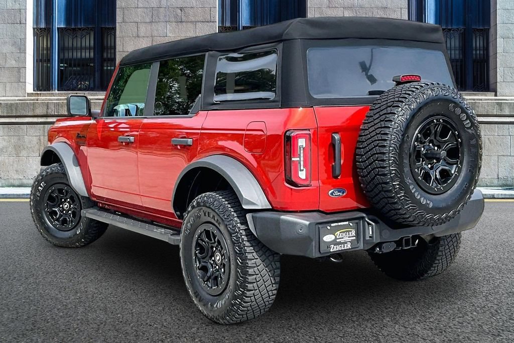Certified 2023 Ford Bronco Wildtrak AWD/4WD image 10