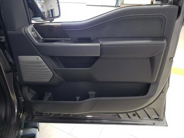 Certified 2022 Ford F150 Lariat w/ Equipment Group 502A High image 16