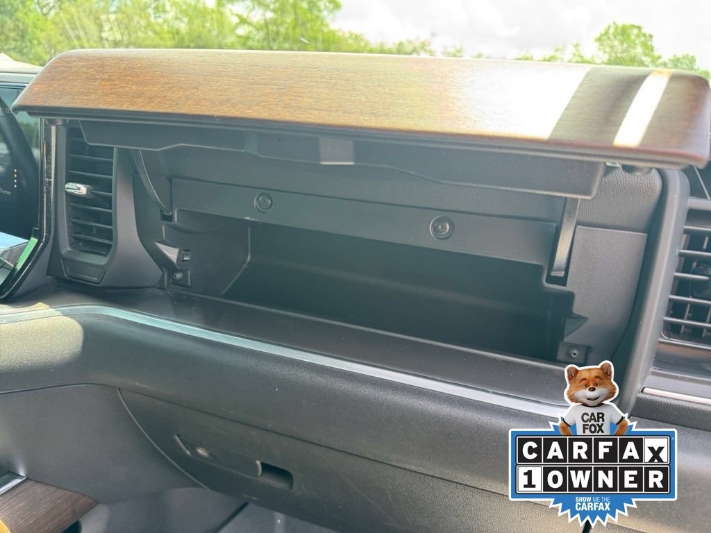 Used 2023 Chevrolet Silverado 1500 High Country w/ Z71 Off-Road Package AWD/4WD image 17