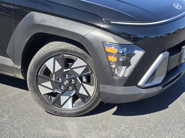 Used 2024 Hyundai Kona SEL FWD image 9