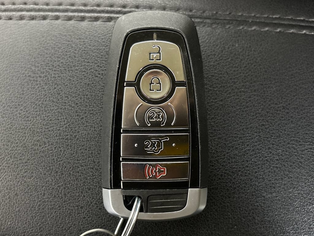 Certified 2023 Ford Edge SEL w/ Convenience Package AWD/4WD image 32