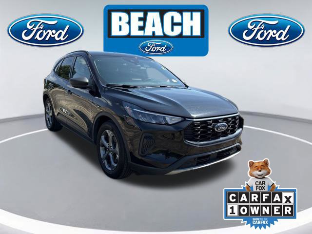 Certified 2025 Ford Escape ST-Line FWD image 1