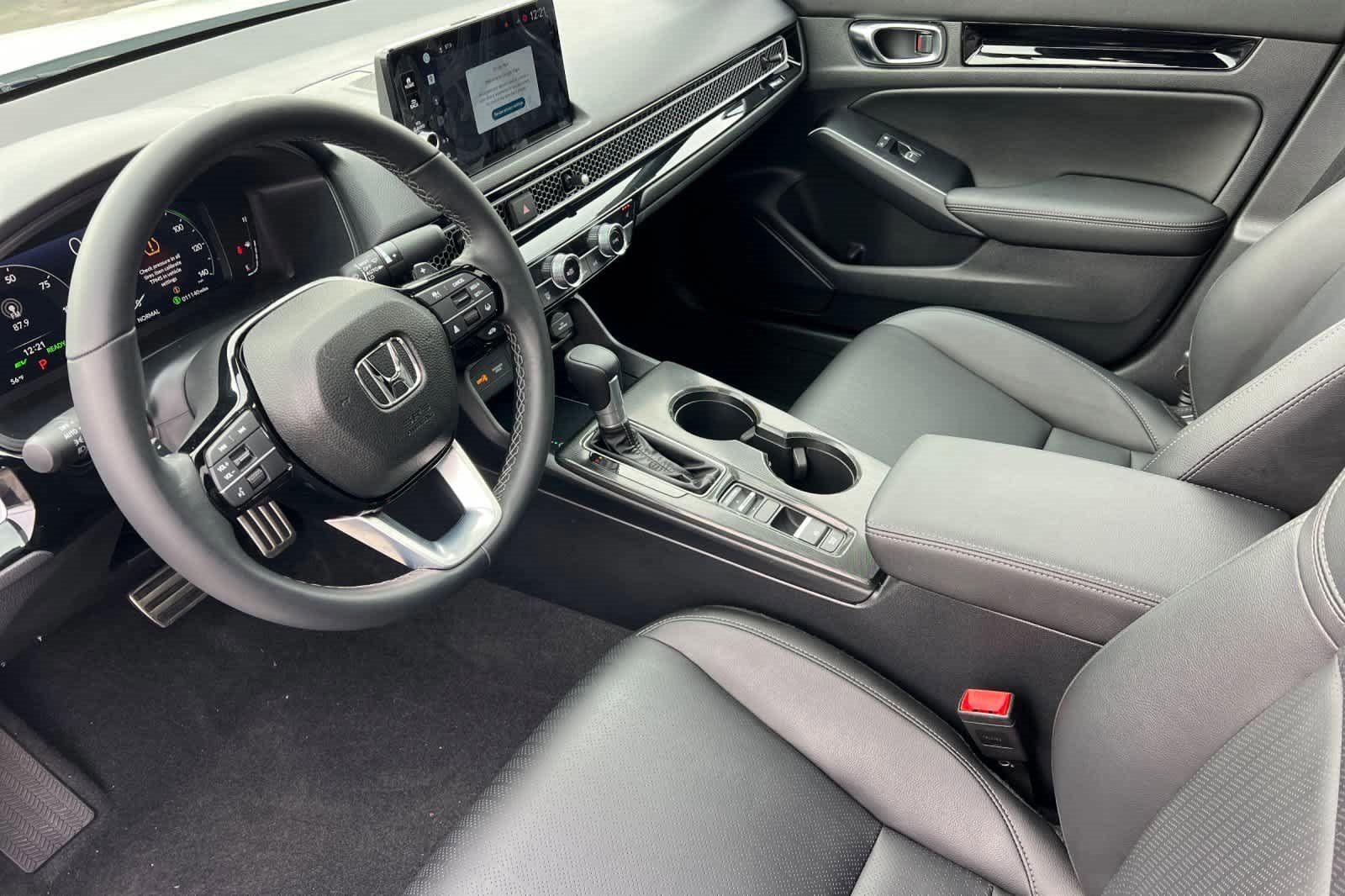 Used 2025 Honda Civic Sport image 11