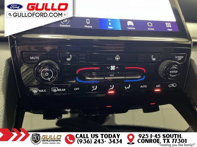 Used 2023 Jeep Grand Cherokee Limited AWD/4WD image 26