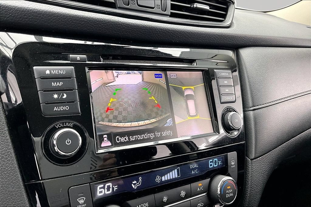 Used 2020 Nissan Rogue SV w/ Premium Package AWD/4WD image 21