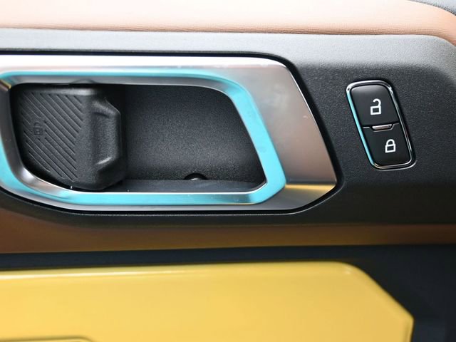 Certified 2024 Ford Bronco Heritage Edition image 12