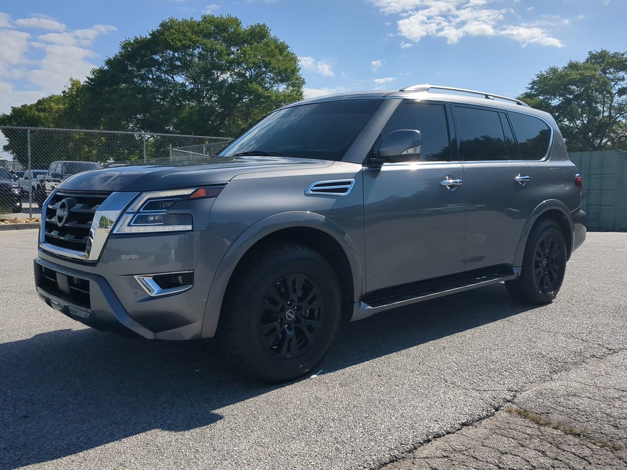 Used 2023 Nissan Armada SV w/ Cargo Package RWD image 6