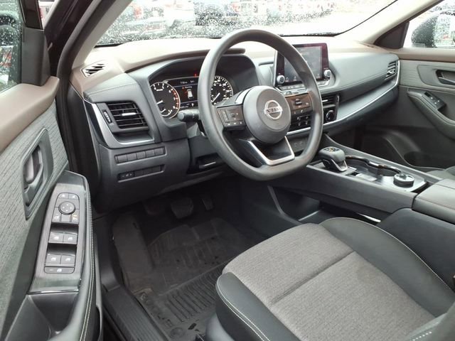 Used 2021 Nissan Rogue S image 19