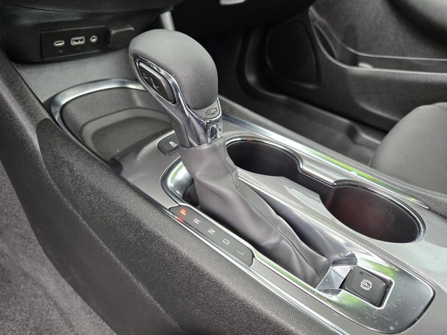 Used 2024 Chevrolet Malibu LT FWD image 23