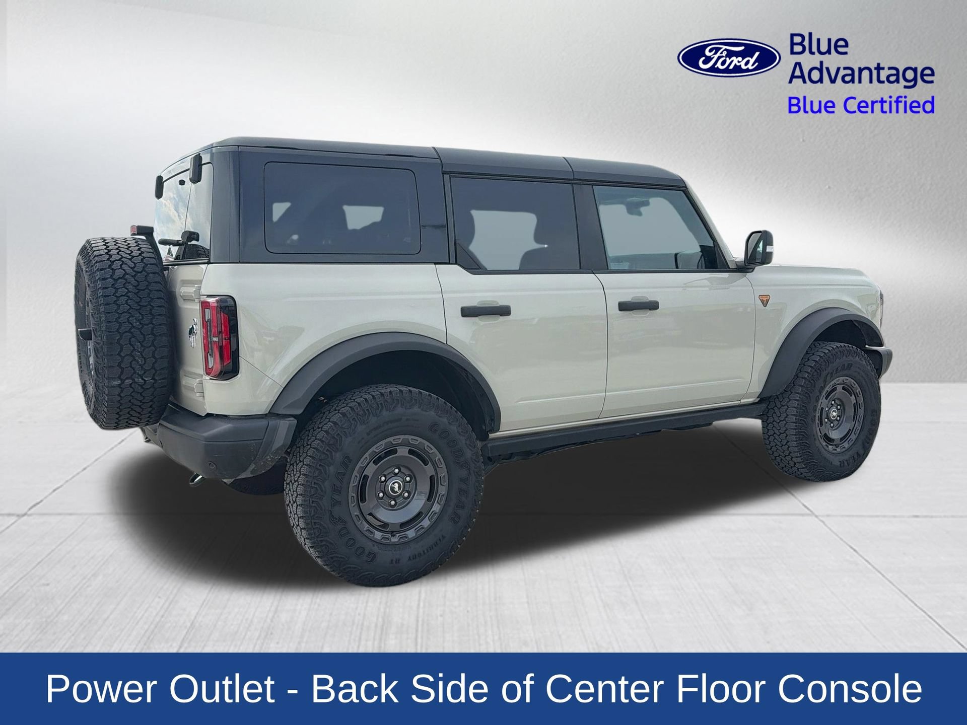 Certified 2025 Ford Bronco Badlands AWD/4WD image 7