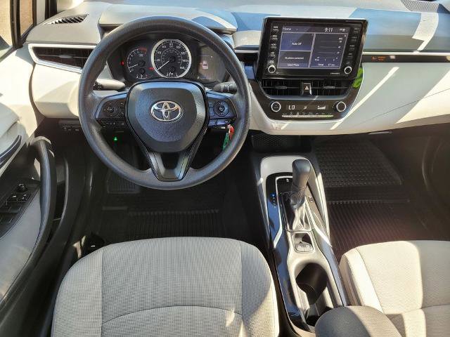 Used 2022 Toyota Corolla LE FWD image 13