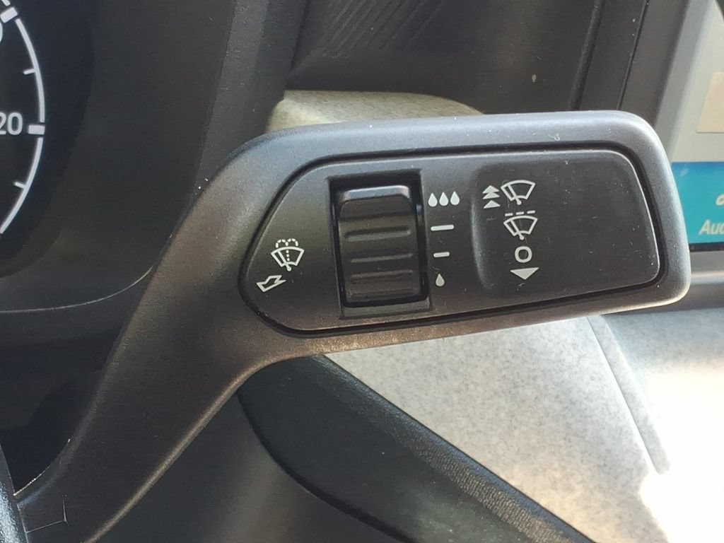 Certified 2024 Ford Maverick XLT w/ XLT Luxury Package FWD image 30