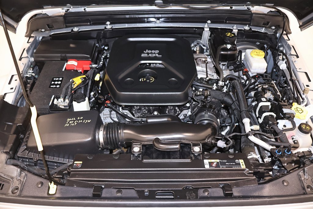 Used 2022 Jeep Wrangler Unlimited Sahara image 41