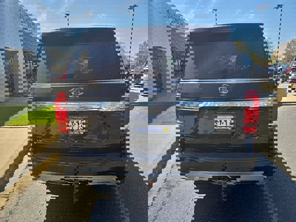Certified 2020 Ford Expedition XLT w/ Equipment Group 202A image 2